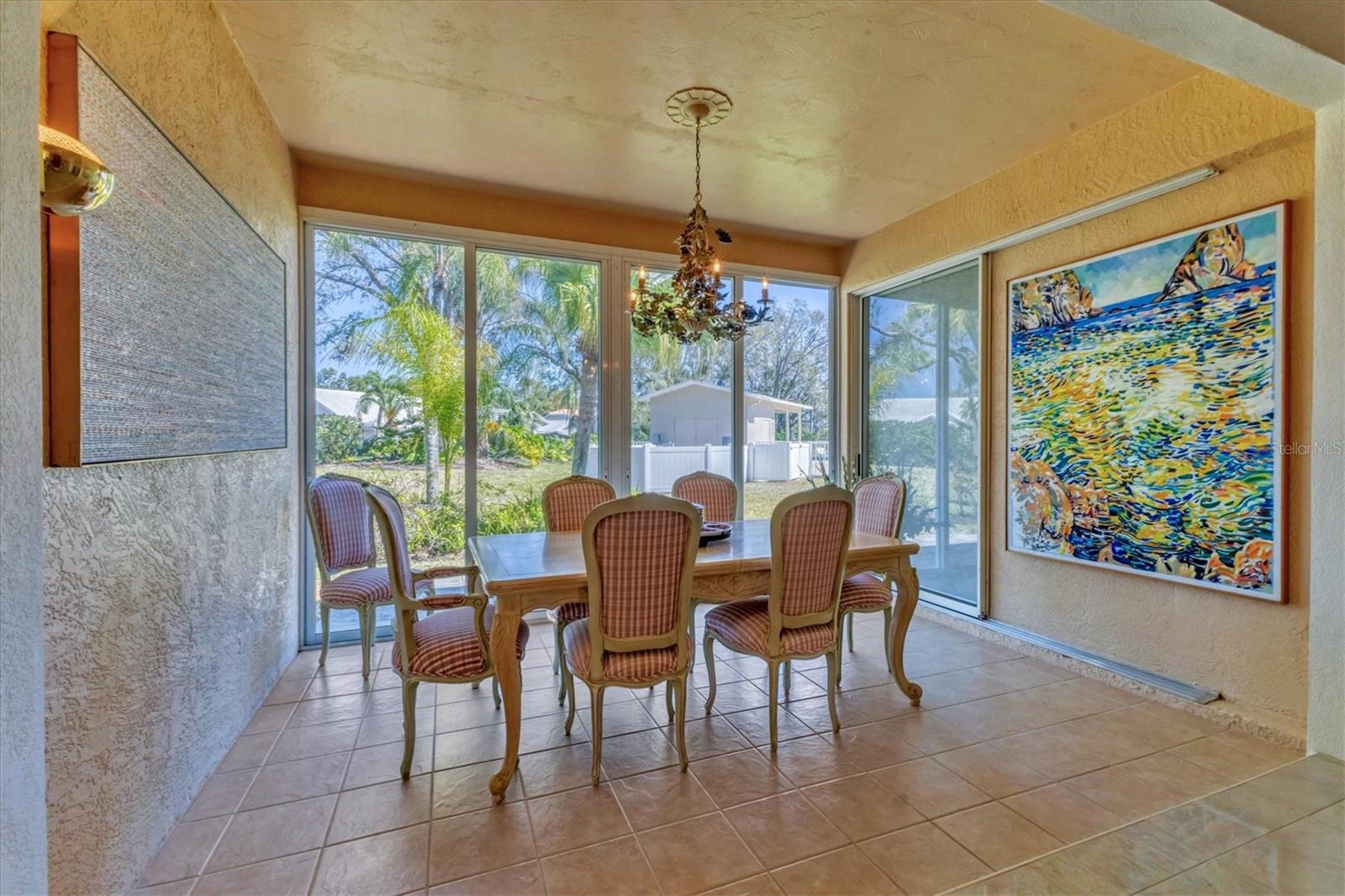 TARA VILLAS - Residential