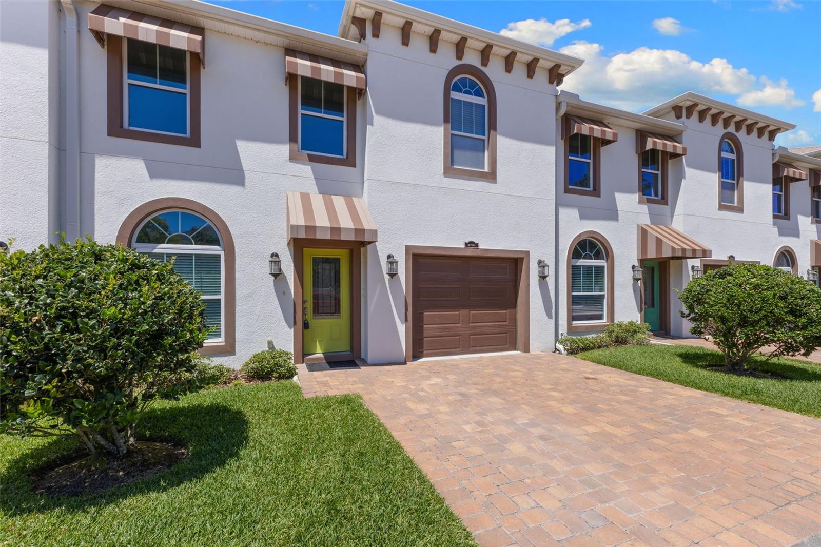 KENYON TWNHMS A - Residential Lease