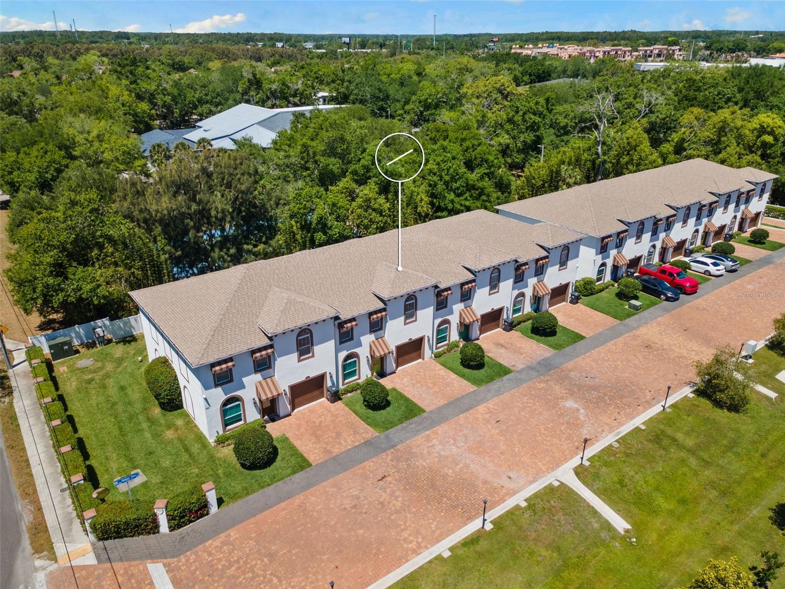 KENYON TWNHMS A - Residential Lease