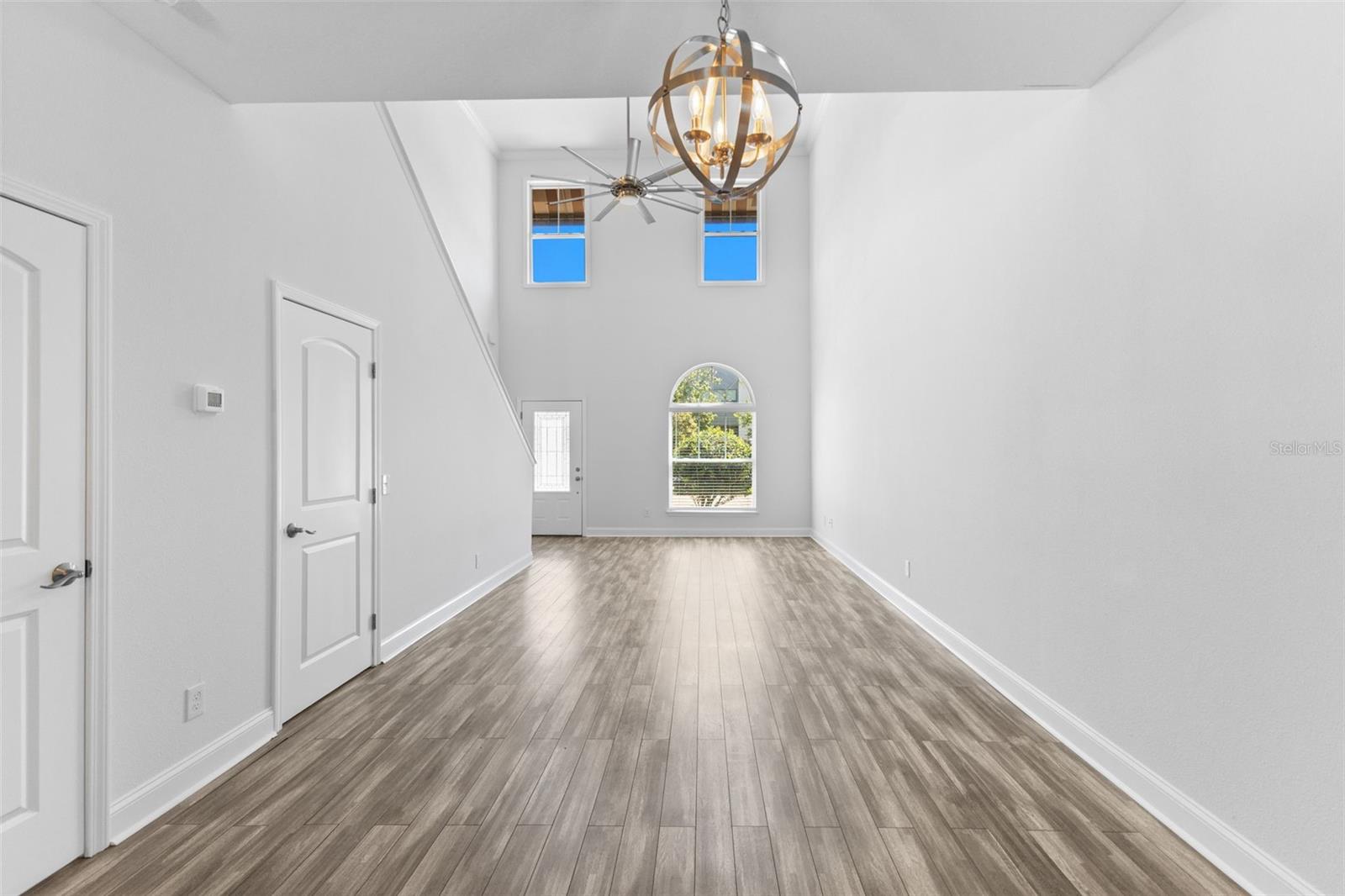 KENYON TWNHMS A - Residential Lease