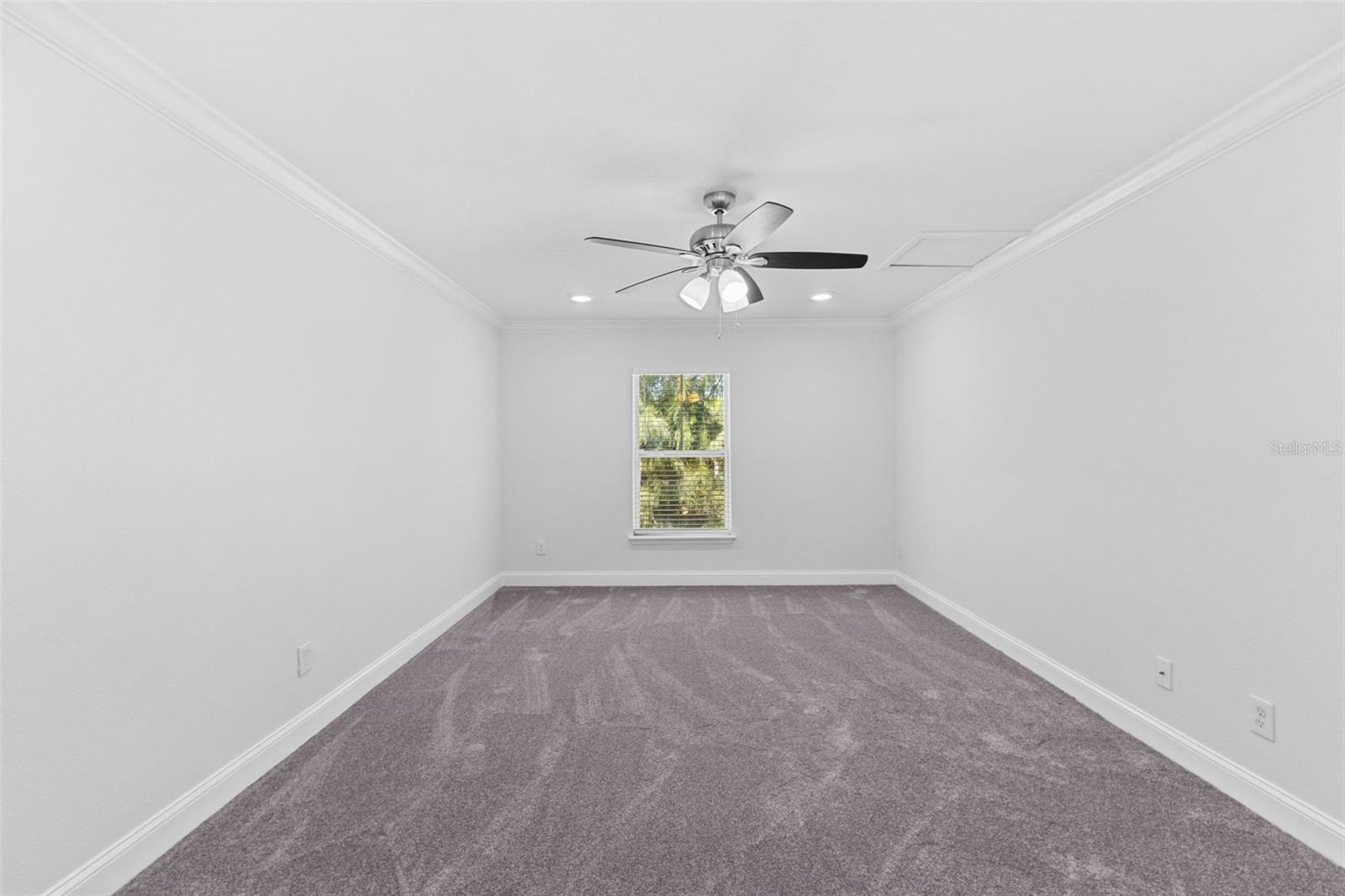 KENYON TWNHMS A - Residential Lease