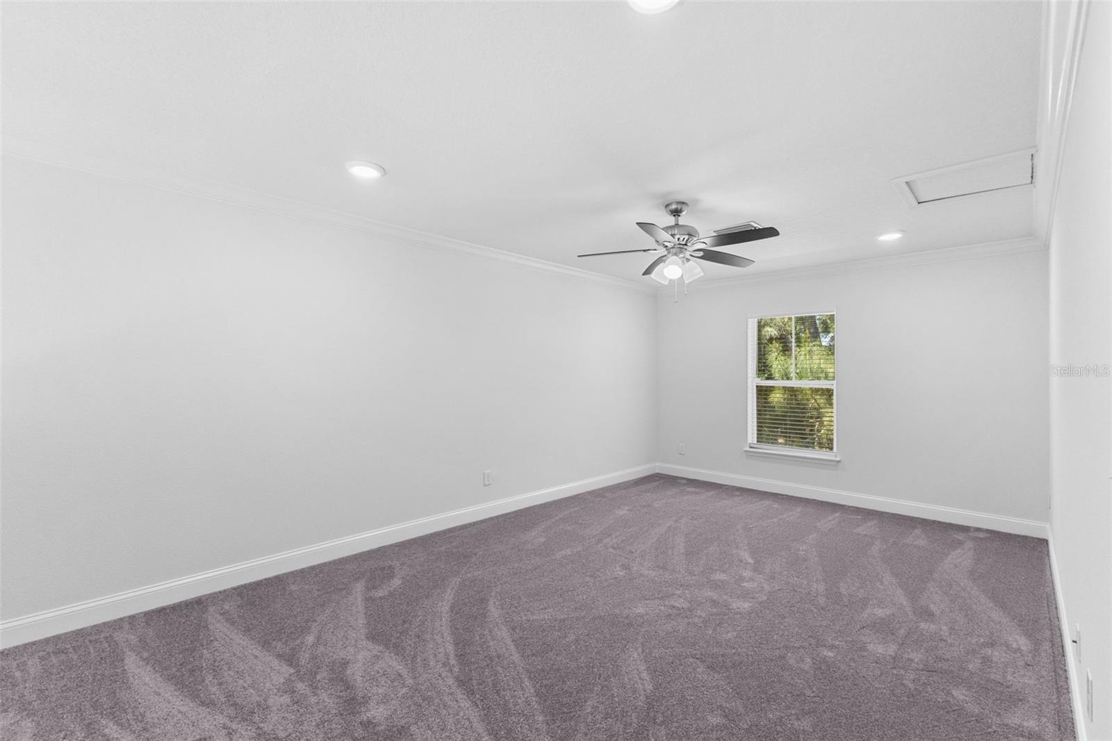 KENYON TWNHMS A - Residential Lease