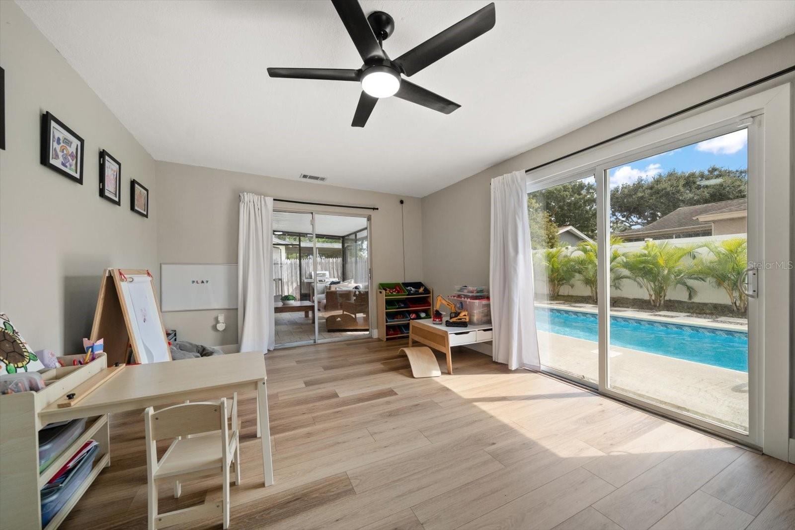 AUTUMN RUN-UNIT 3 - Residential