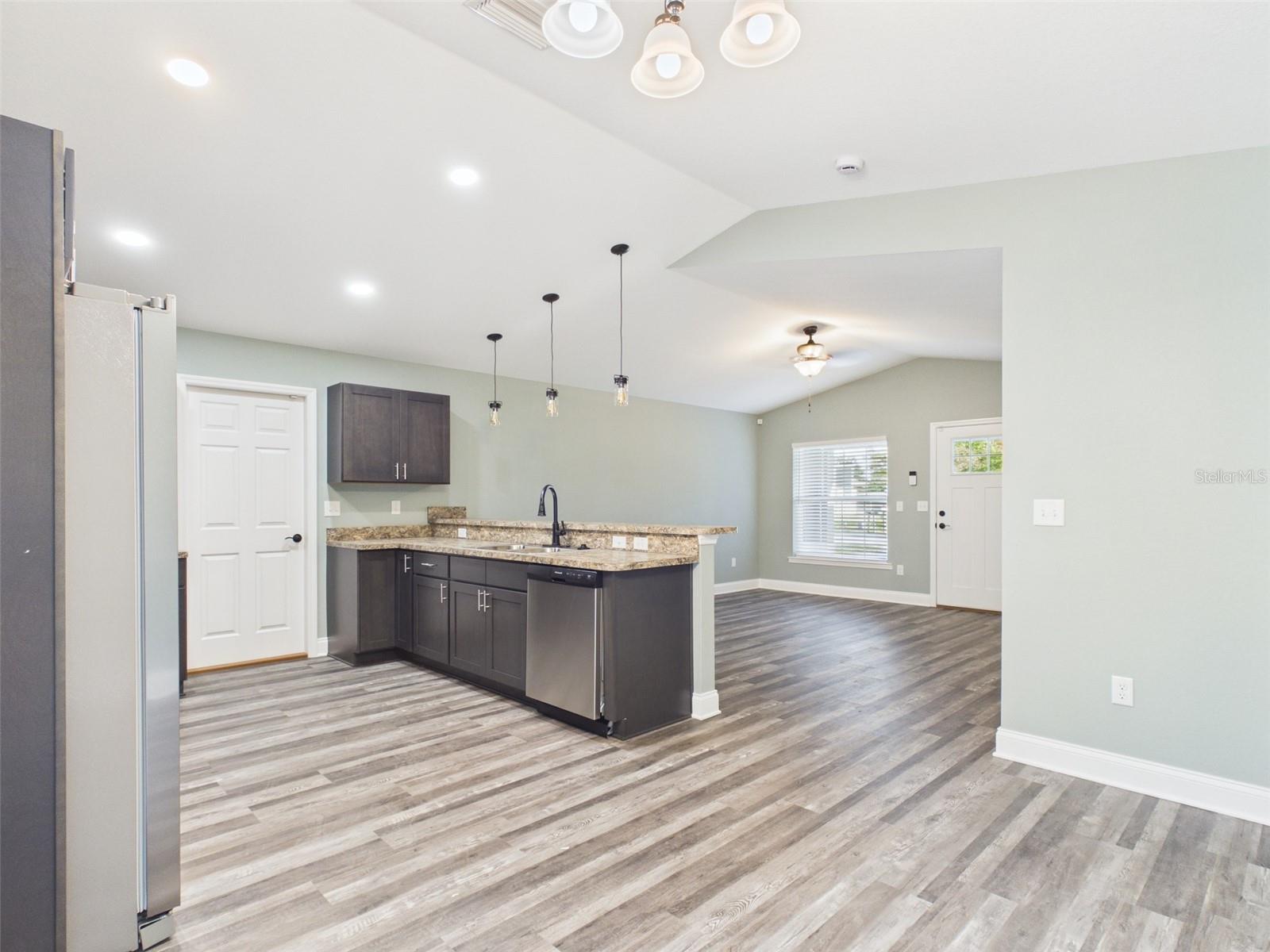 HAMPTON & FRANKLIN SUB - Residential