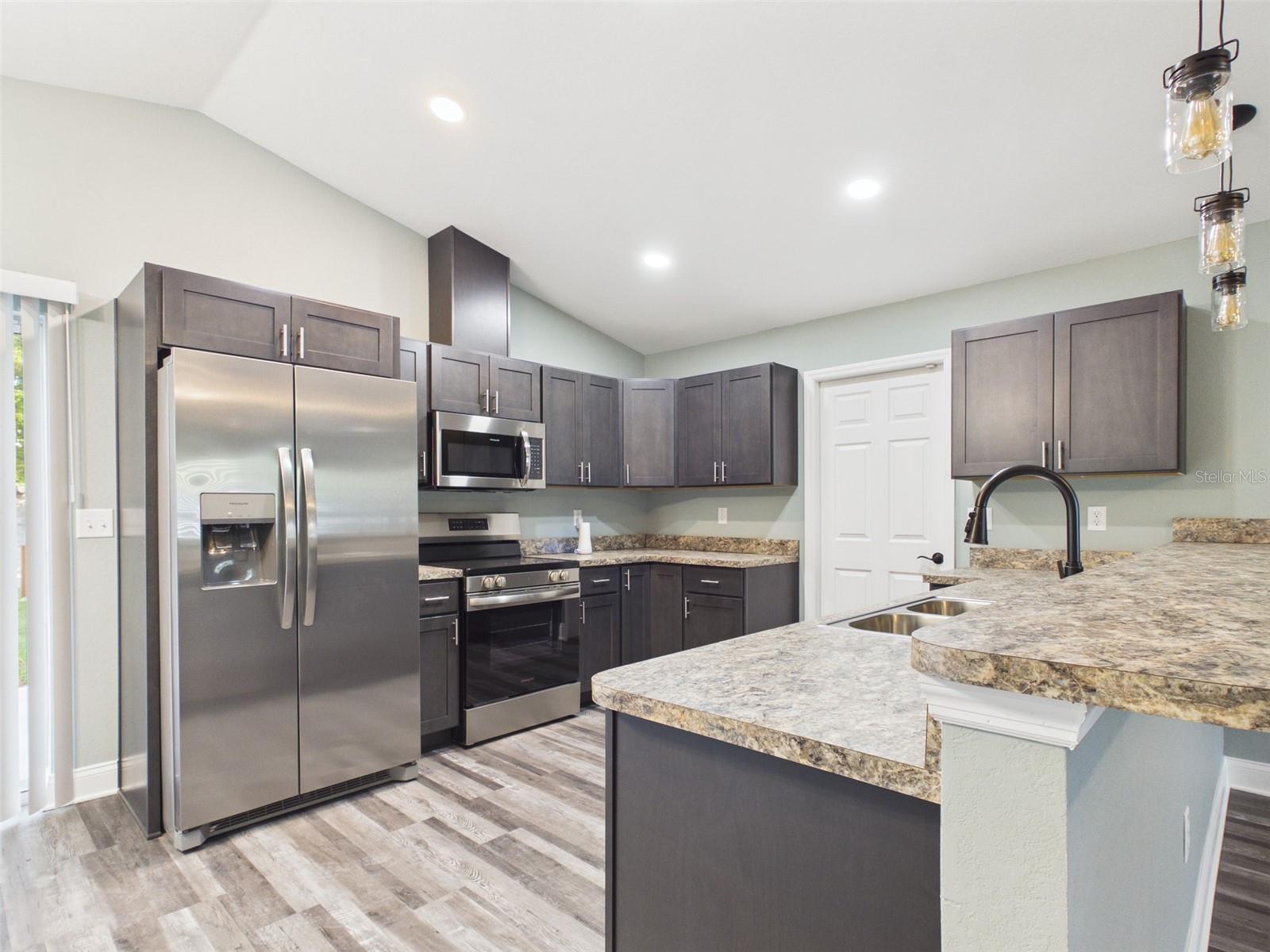 HAMPTON & FRANKLIN SUB - Residential