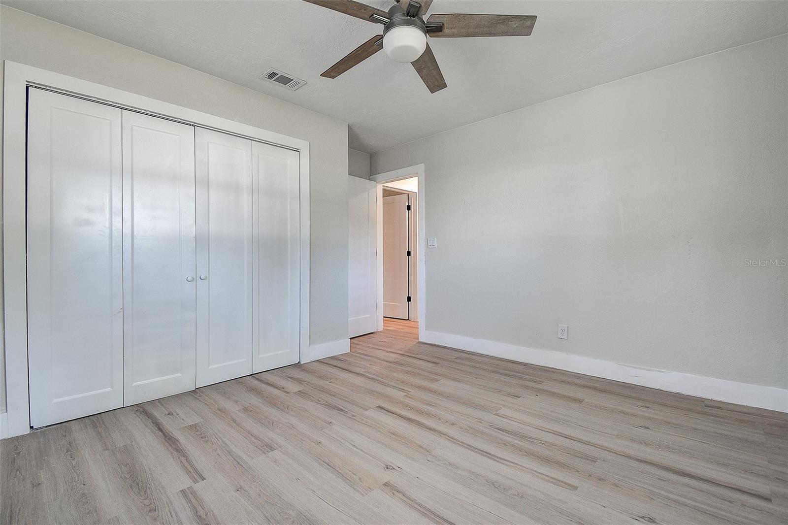 SUN-LIT SHORES - Residential