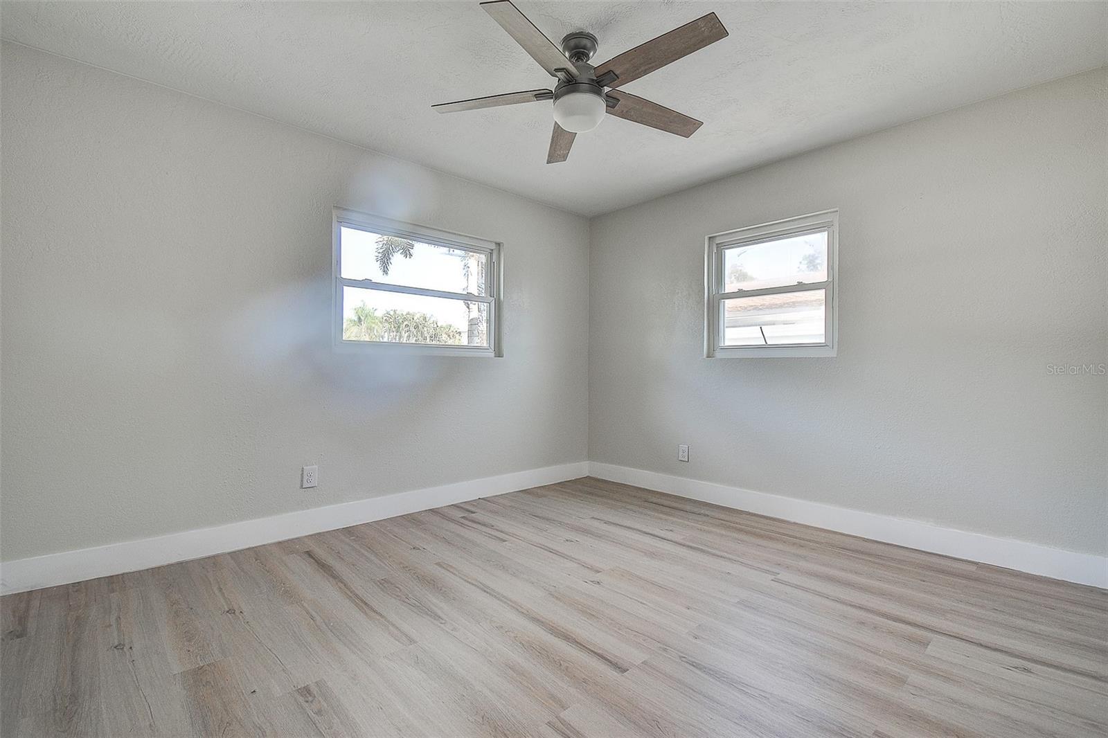 SUN-LIT SHORES - Residential