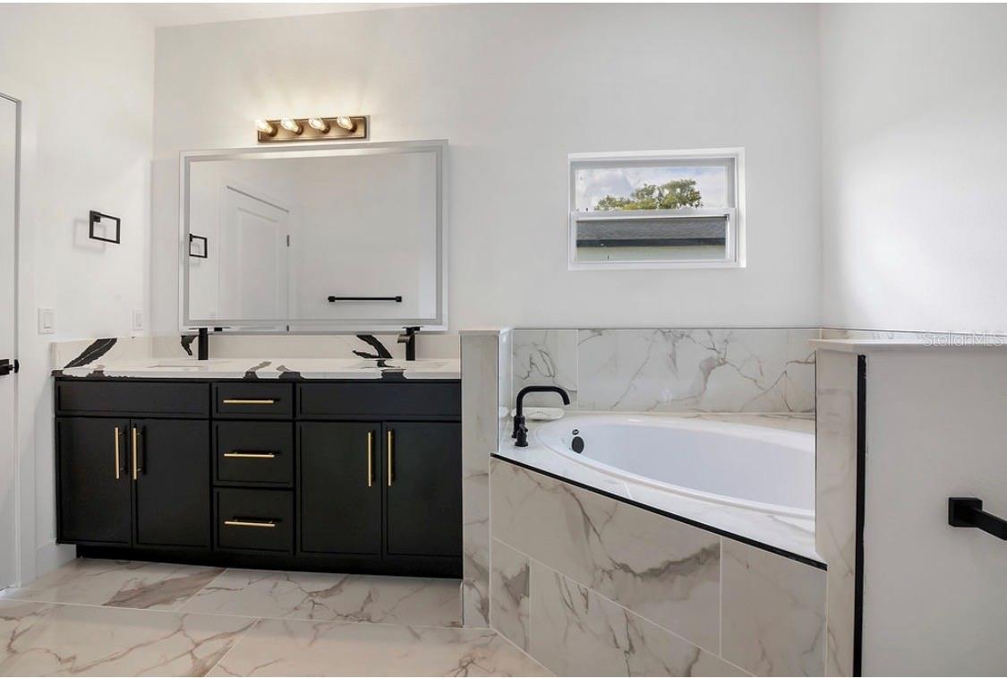 BOOKERTOWN - Residential