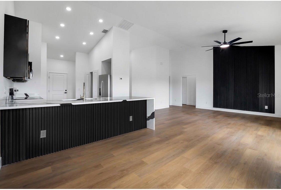 BOOKERTOWN - Residential