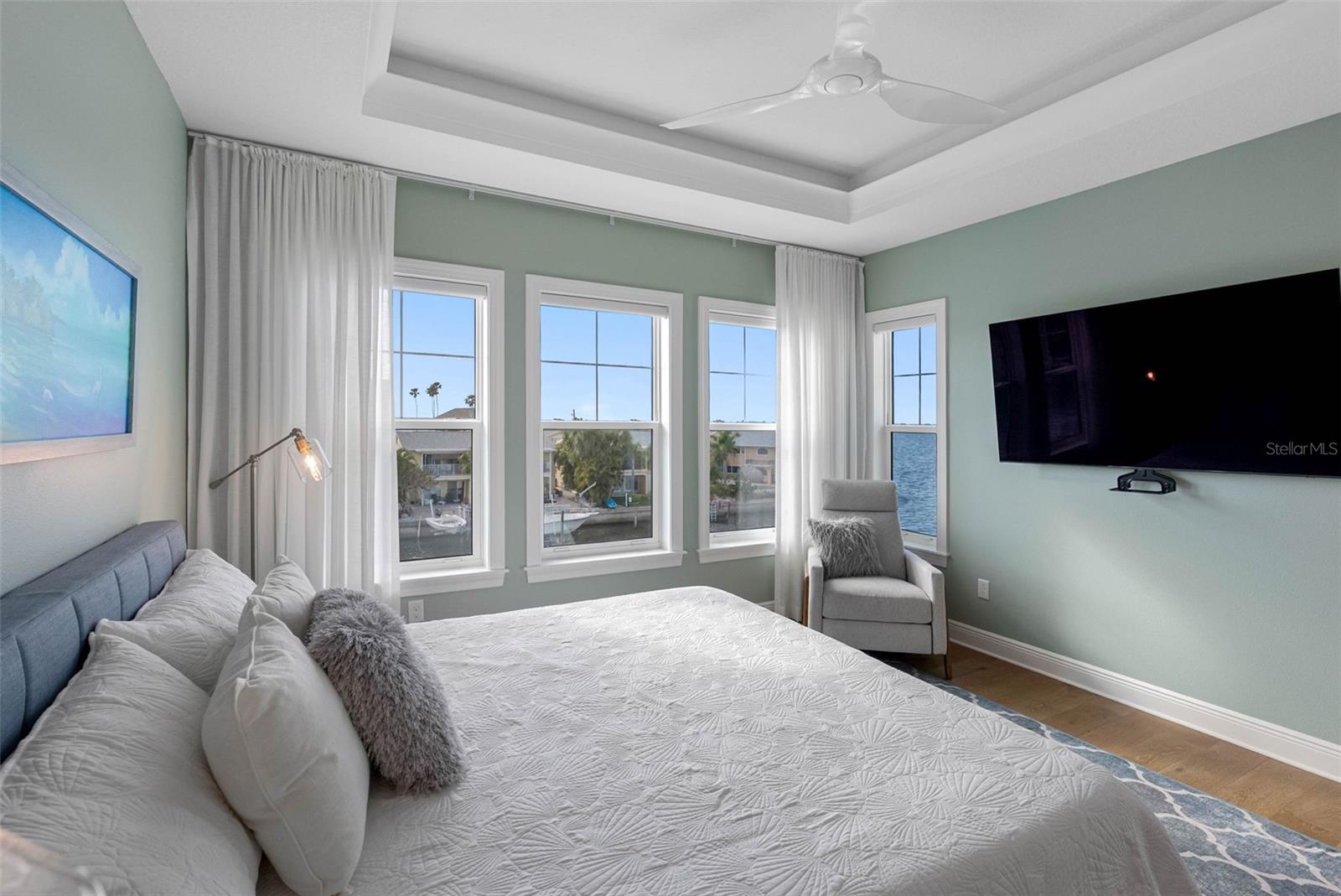 SEA PALMS - Residential