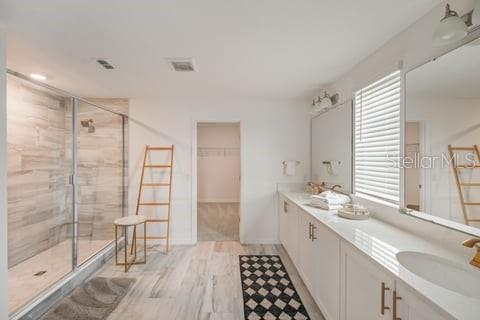 GLEN/WEST HAVEN - Residential