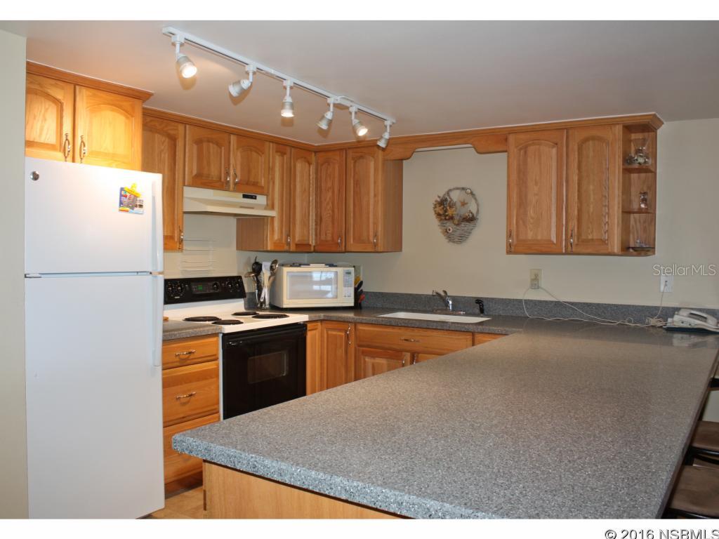 Sandpiper Towers Condo - Residential