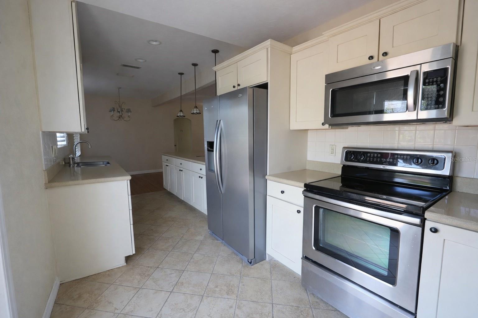 COFFEE POT ADD SNELL & HAMLETTS - Land