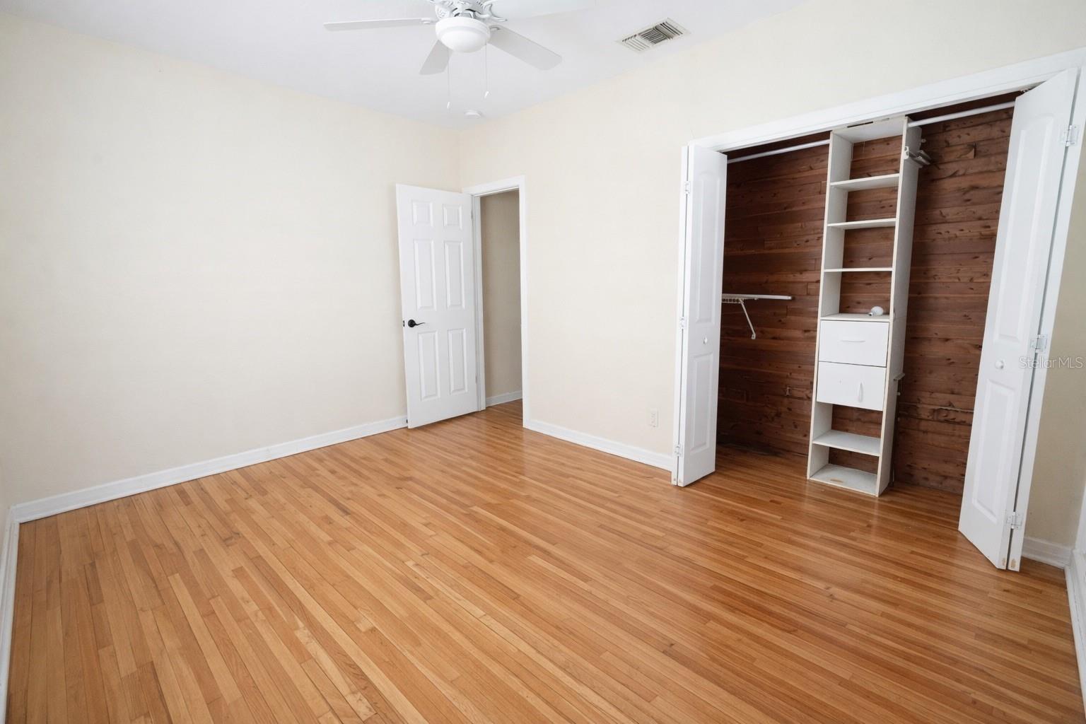 COFFEE POT ADD SNELL & HAMLETTS - Land