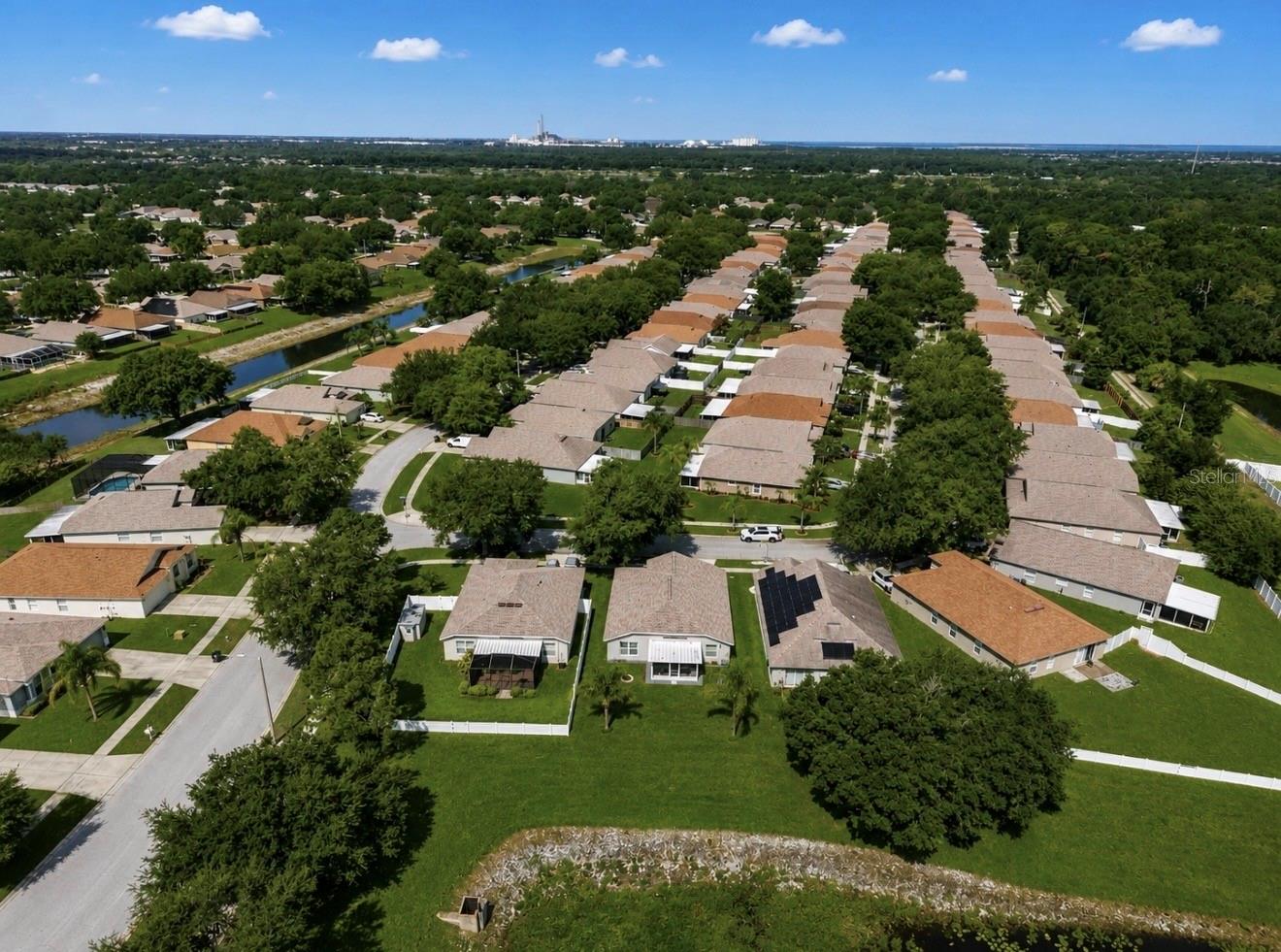 SOUTH POINTE PH 8 - Residential