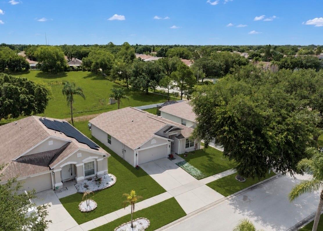 SOUTH POINTE PH 8 - Residential