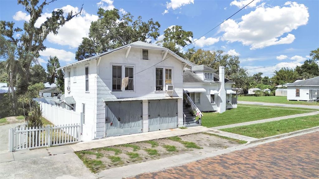 Photo of Plant City, FL 33563 (MLS # TB8438674)