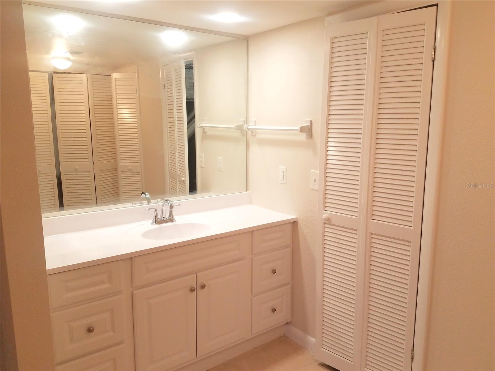 PEBBLE SPGS CLUSTER 4 - Residential Lease