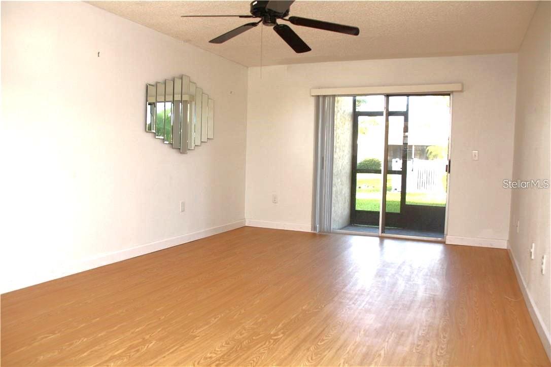 PEBBLE SPGS CLUSTER 4 - Residential Lease