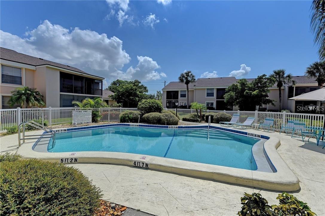 PEBBLE SPGS CLUSTER 4 - Residential Lease