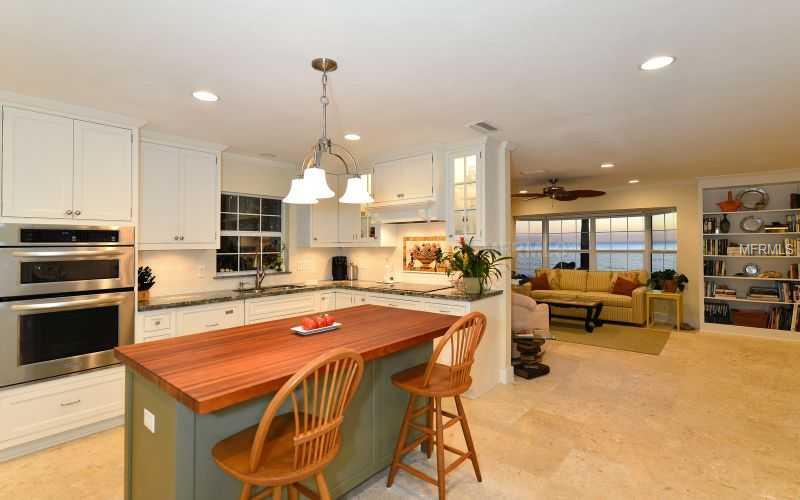 SANDERLING CLUB, SIESTA PROPERTIES - Residential