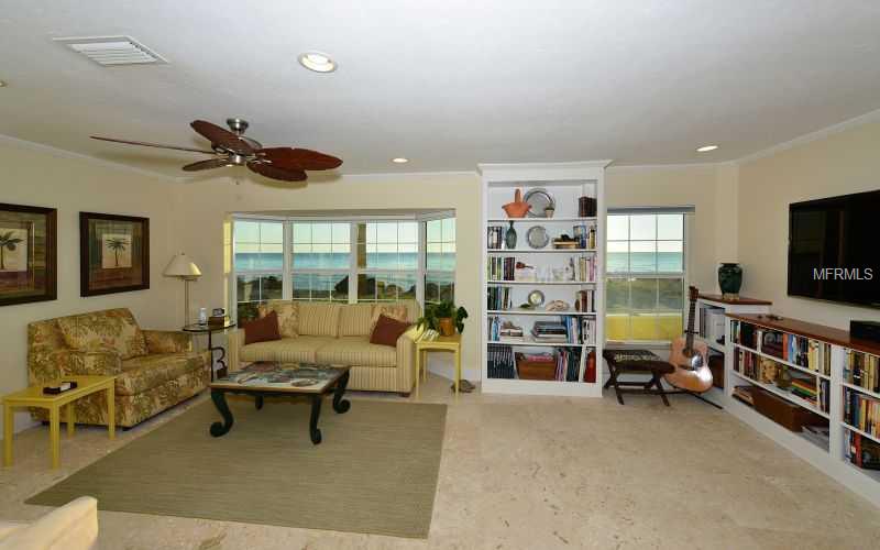 SANDERLING CLUB, SIESTA PROPERTIES - Residential