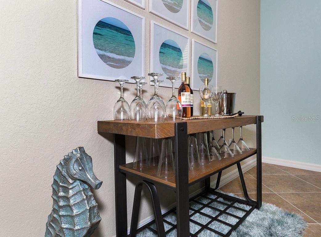 GRAN PARADISO PH 1 - Residential Lease