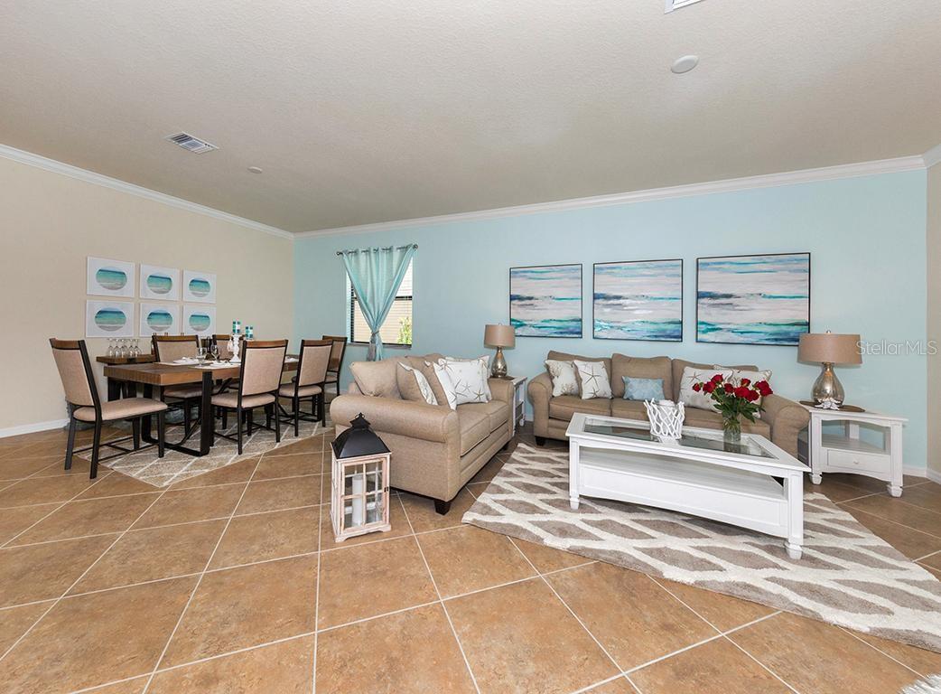 GRAN PARADISO PH 1 - Residential Lease