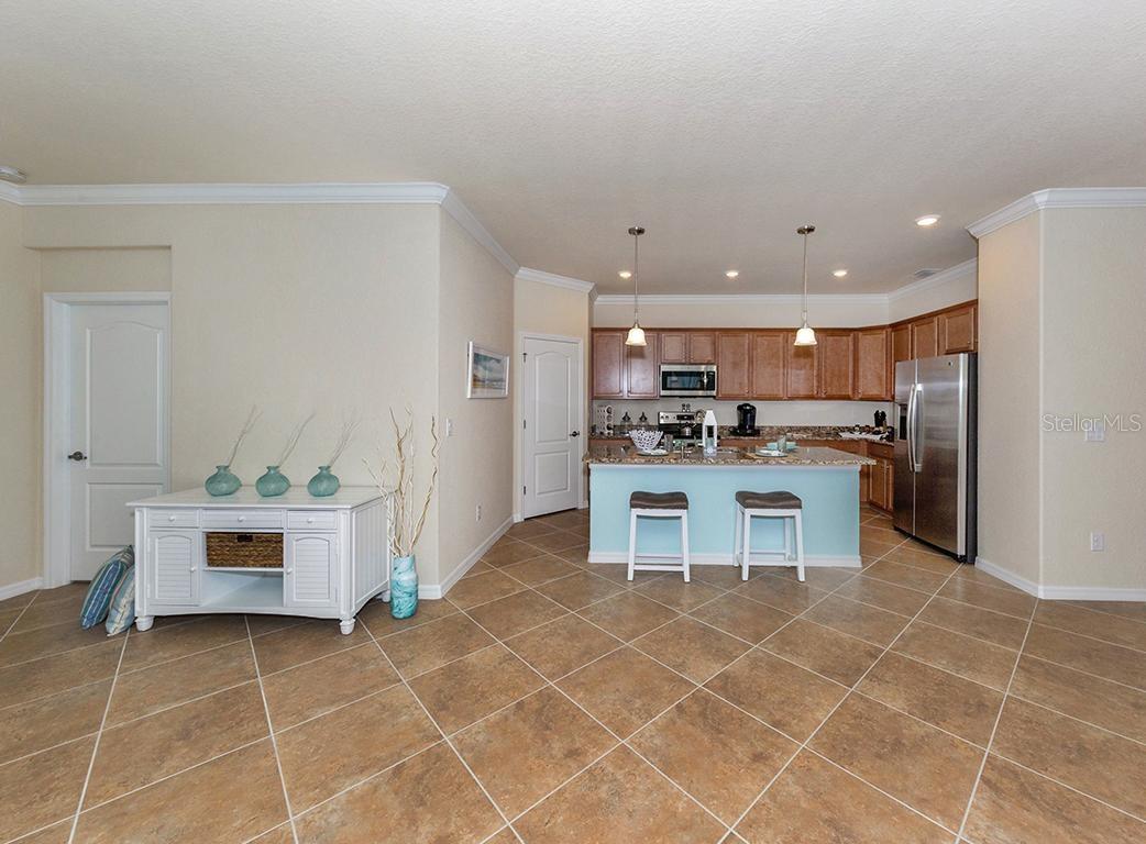 GRAN PARADISO PH 1 - Residential Lease