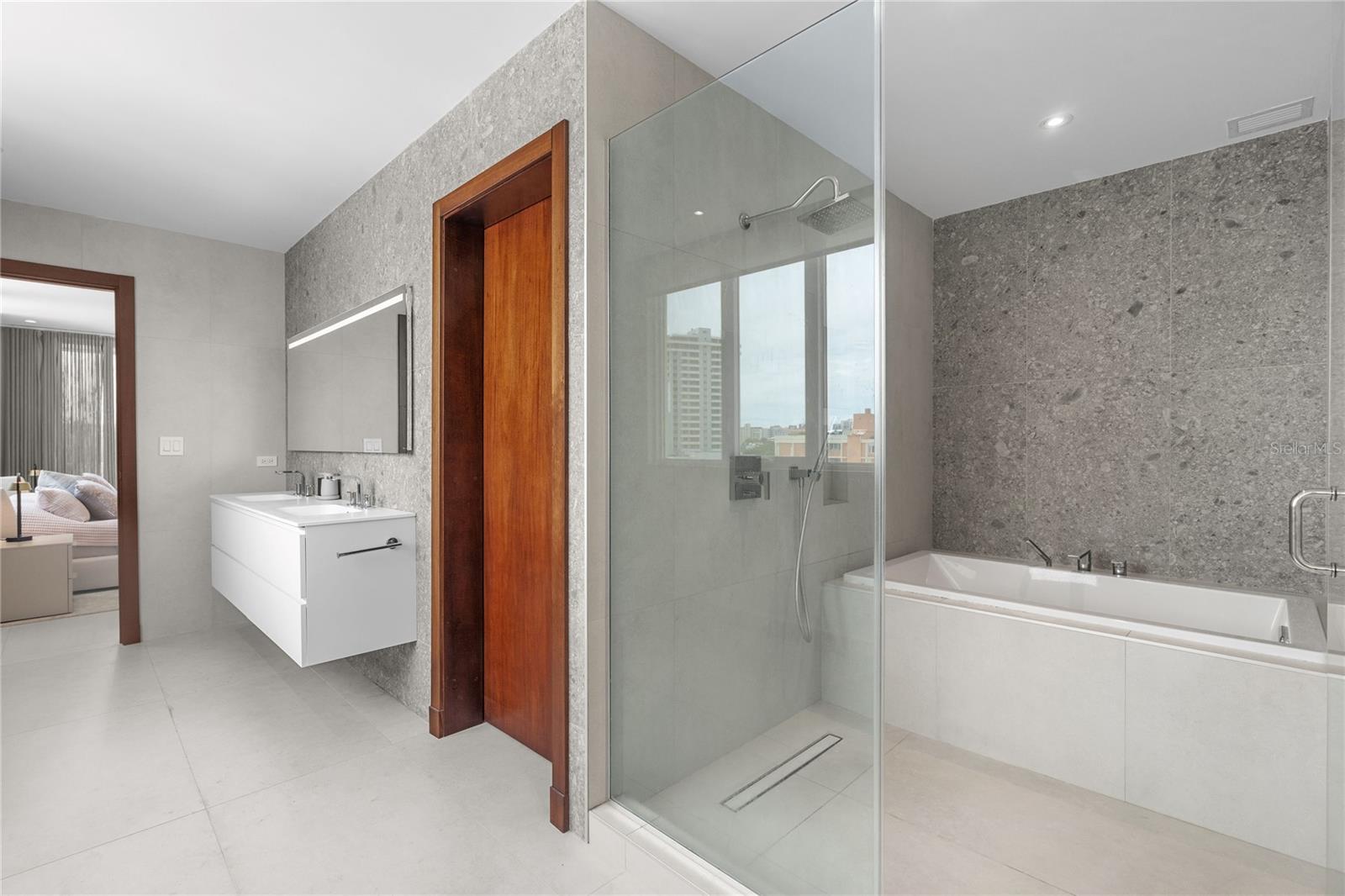 CONDADO - Residential