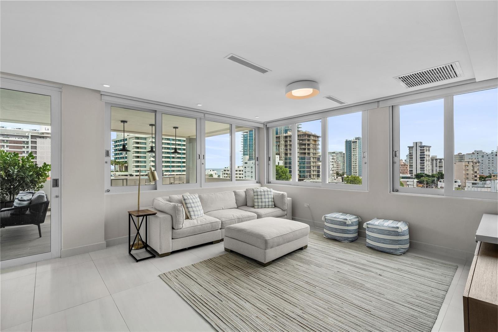 CONDADO - Residential