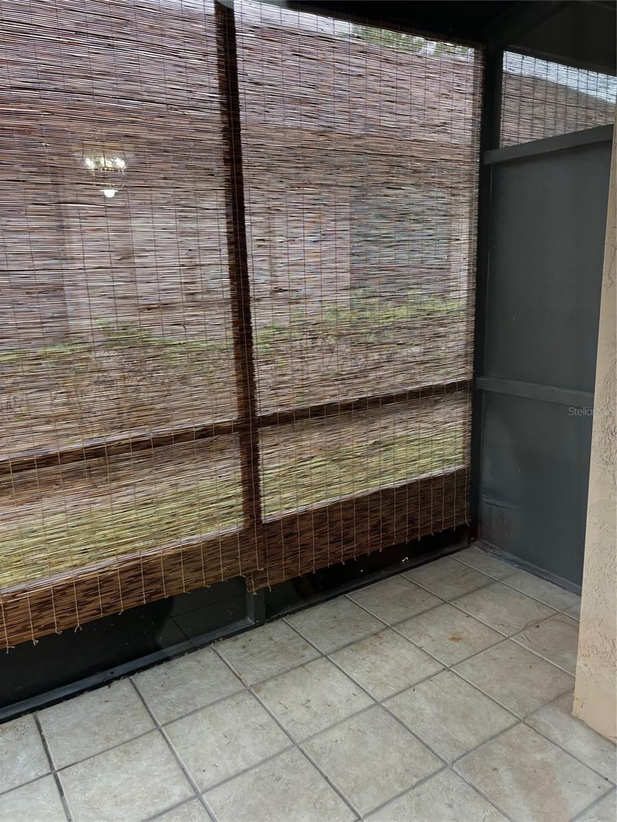 TOWNHOMES WINTER GARDEN - Residential Lease