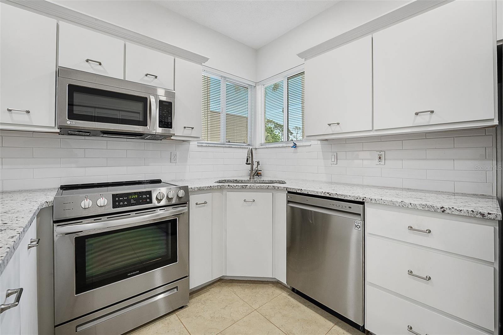 PLANTATION BAY PH 01A UNIT 01-6 - Residential