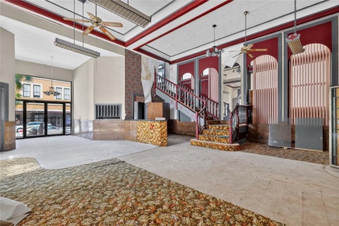 Tiny photo for 400 W Main Street, Leesburg, FL 34748 (MLS # G5115608)