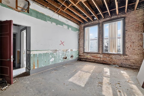 Tiny photo for 400 W Main Street, Leesburg, FL 34748 (MLS # G5115608)