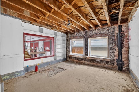 Tiny photo for 400 W Main Street, Leesburg, FL 34748 (MLS # G5115608)