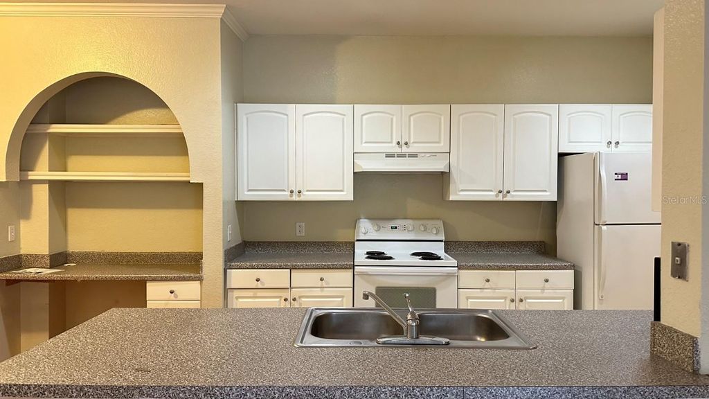 Photo of 860 N Orange Avenue #235, Orlando, FL 32801 (MLS # O6373283)