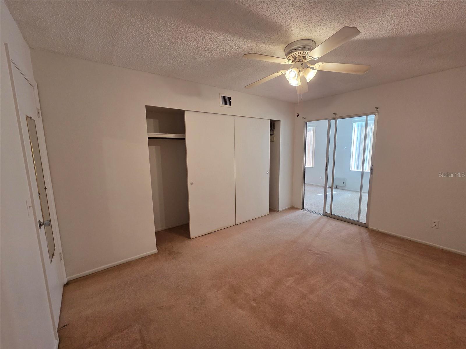 ON TOP OF THE WORLD - Residential