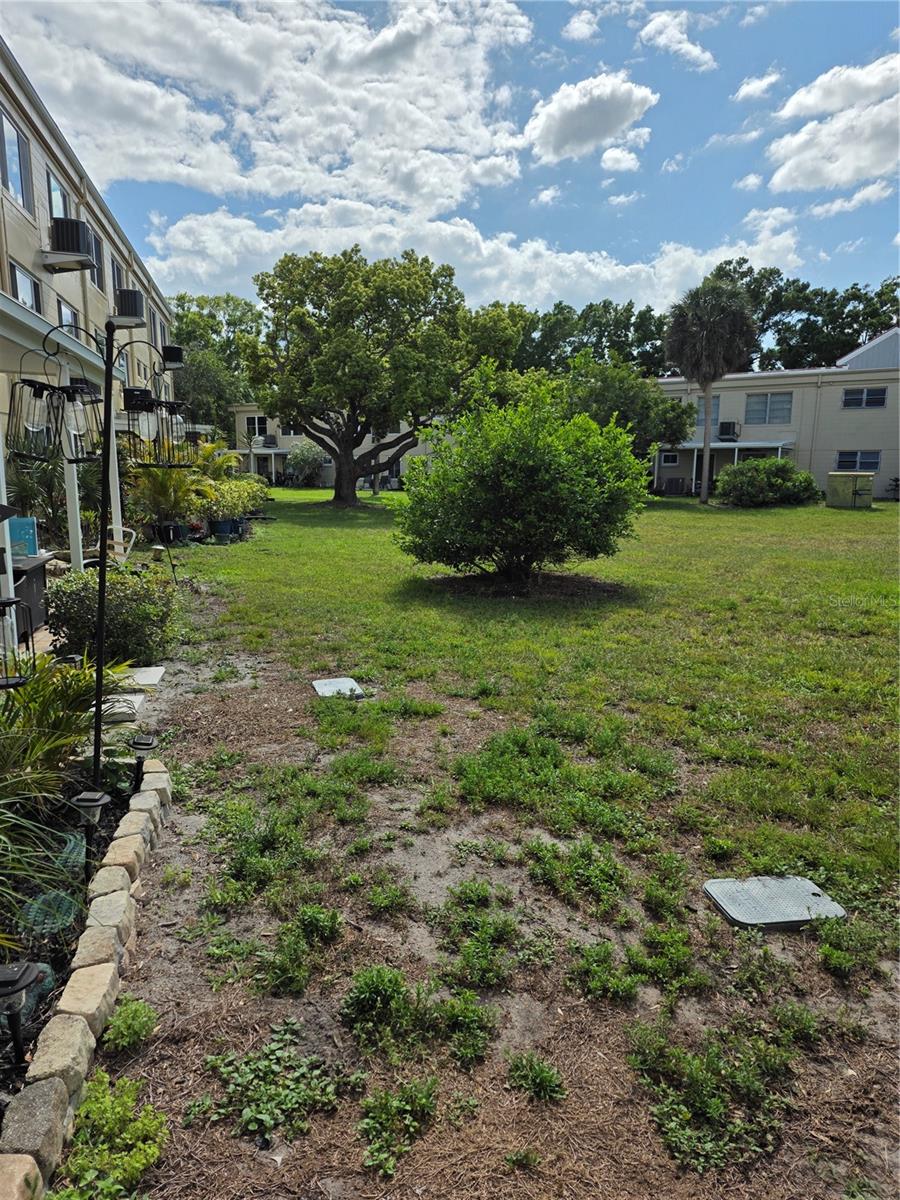 ON TOP OF THE WORLD - Residential