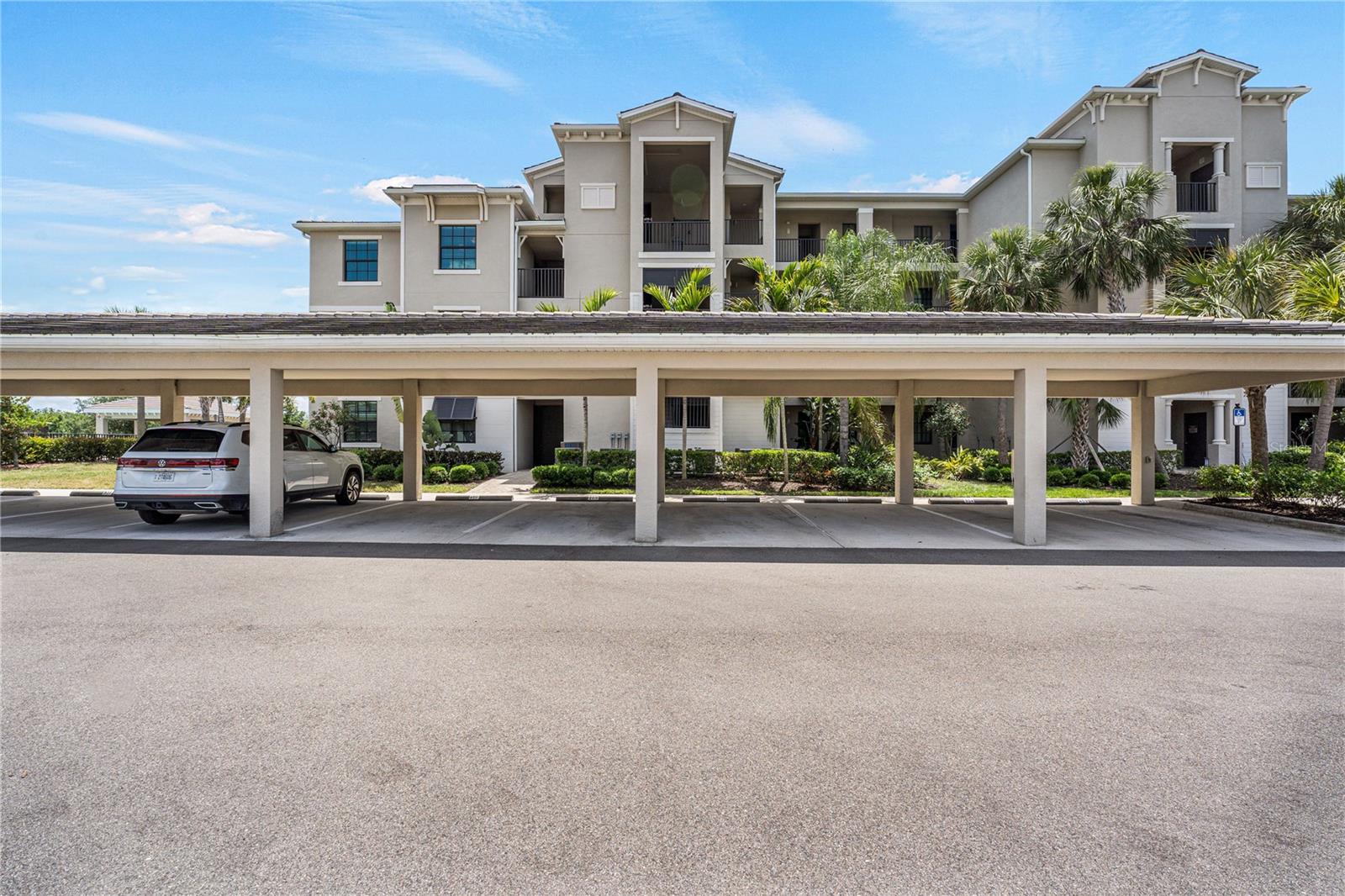 TERRACE VI AT LAKEWOOD NATIONAL PH I - Residential