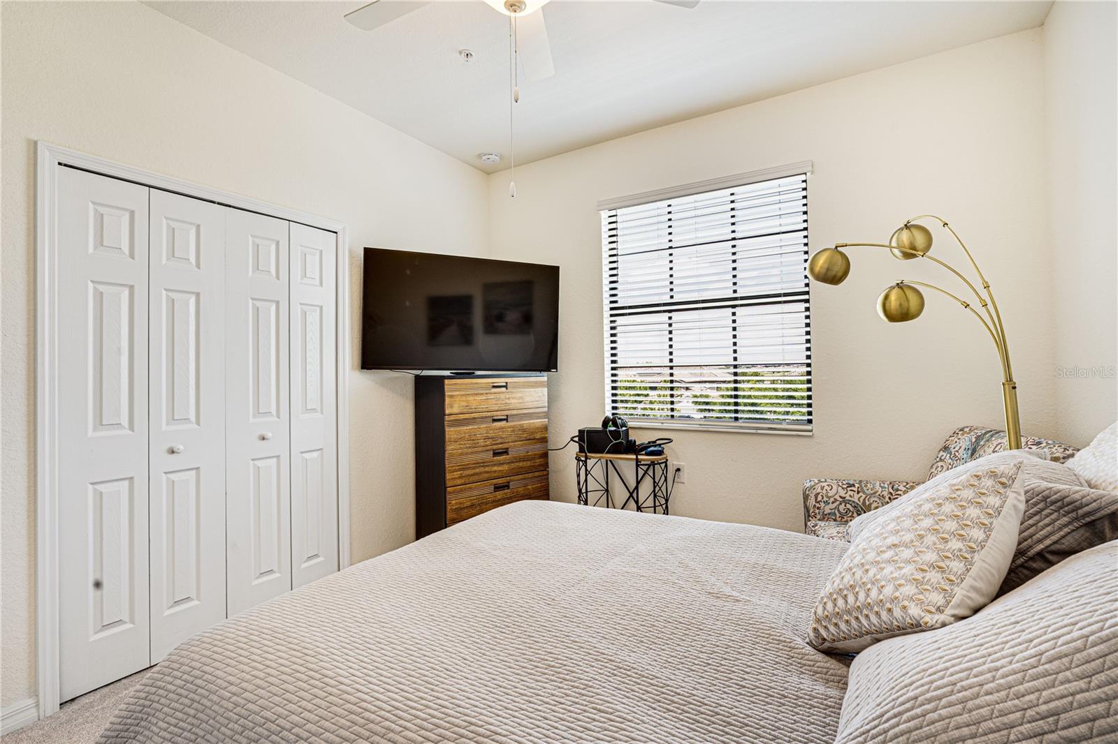 TERRACE VI AT LAKEWOOD NATIONAL PH I - Residential