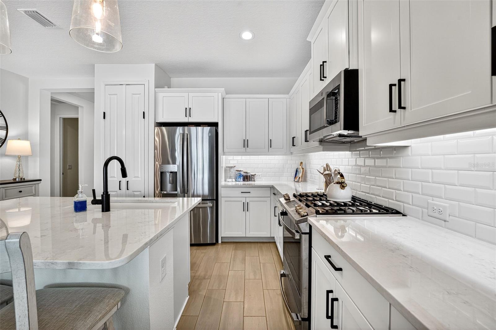 WYSTERIA-WELLEN PARK VILLAGE F-4 - Residential