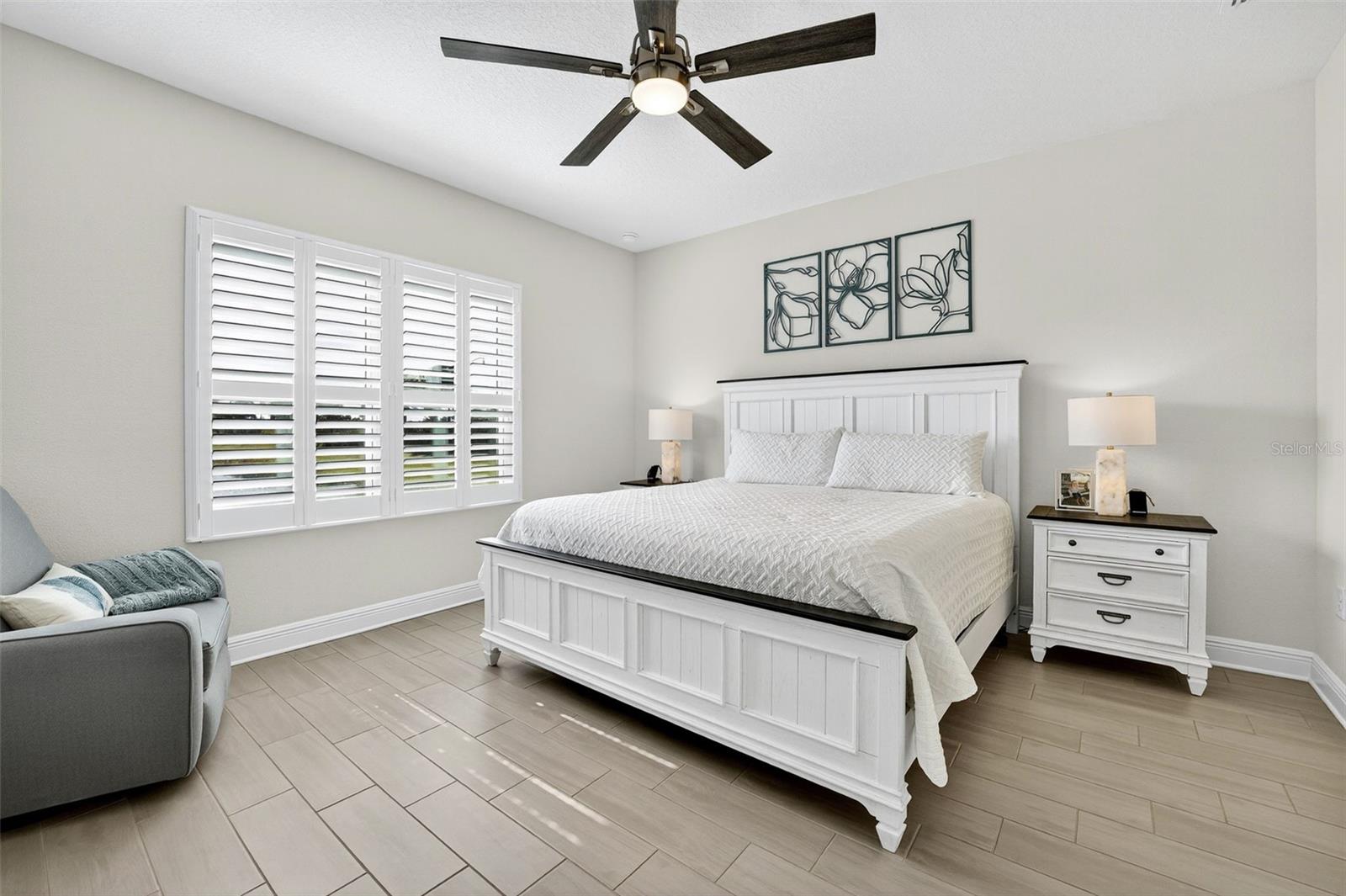 WYSTERIA-WELLEN PARK VILLAGE F-4 - Residential