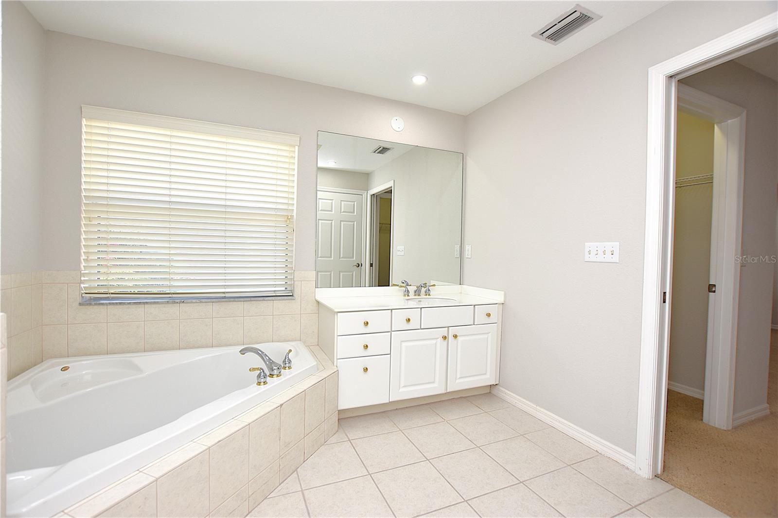 FULLER HEIGHTS - Residential