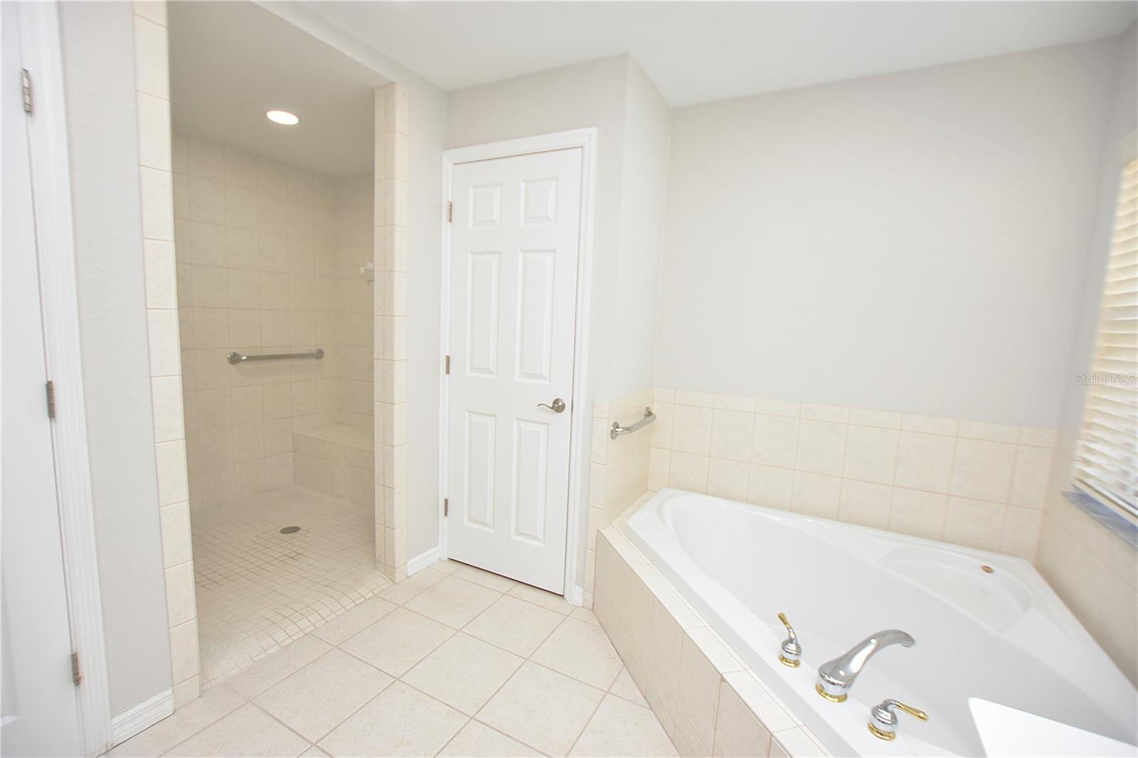 FULLER HEIGHTS - Residential