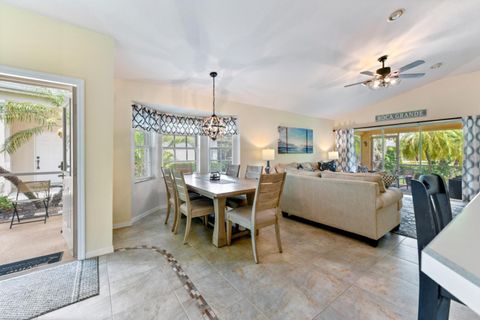 Condominium in PUNTA GORDA FL 2037 MATECUMBE KEY ROAD 7.jpg