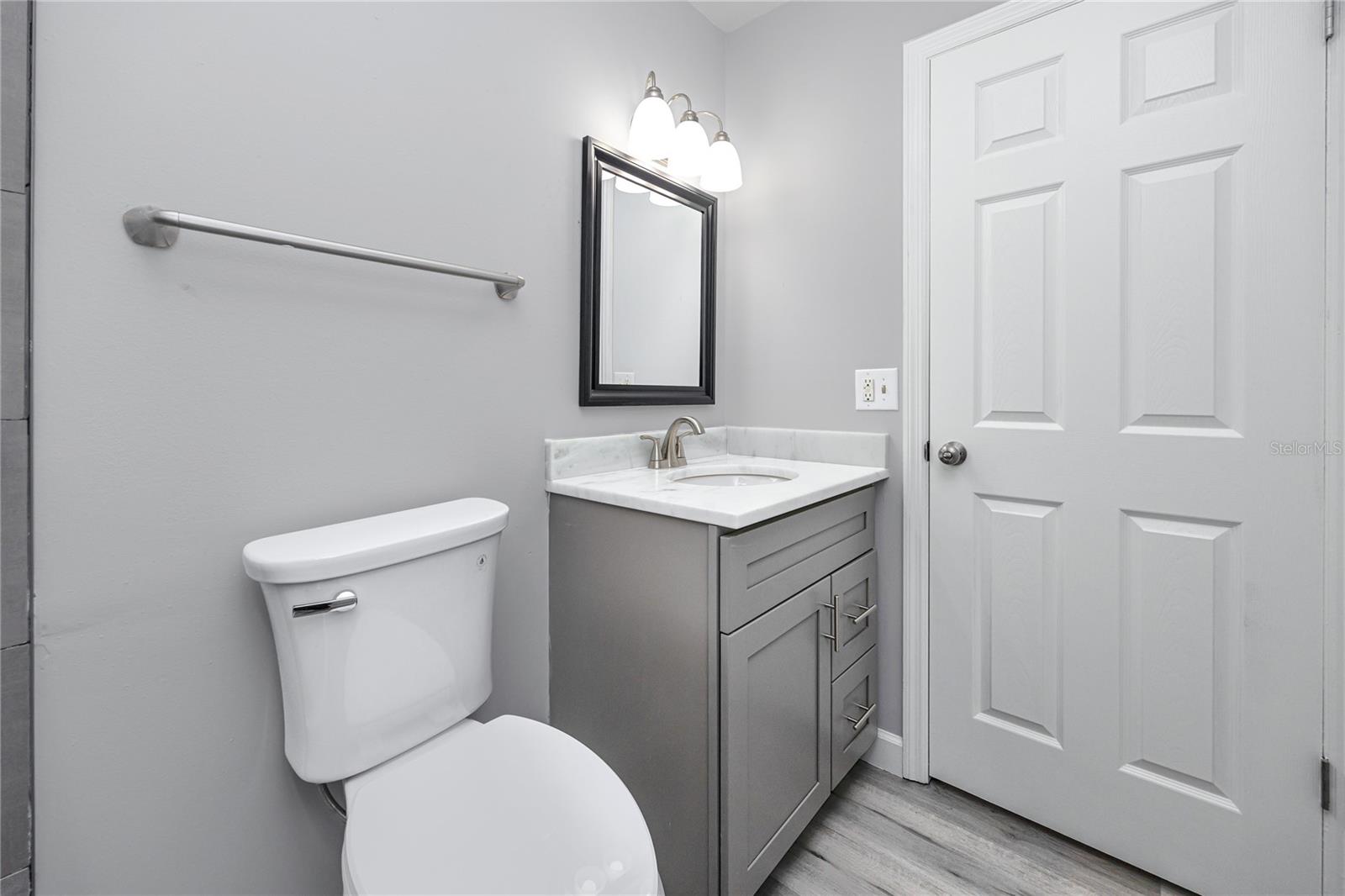 CLOVERPLACE CONDO - Residential