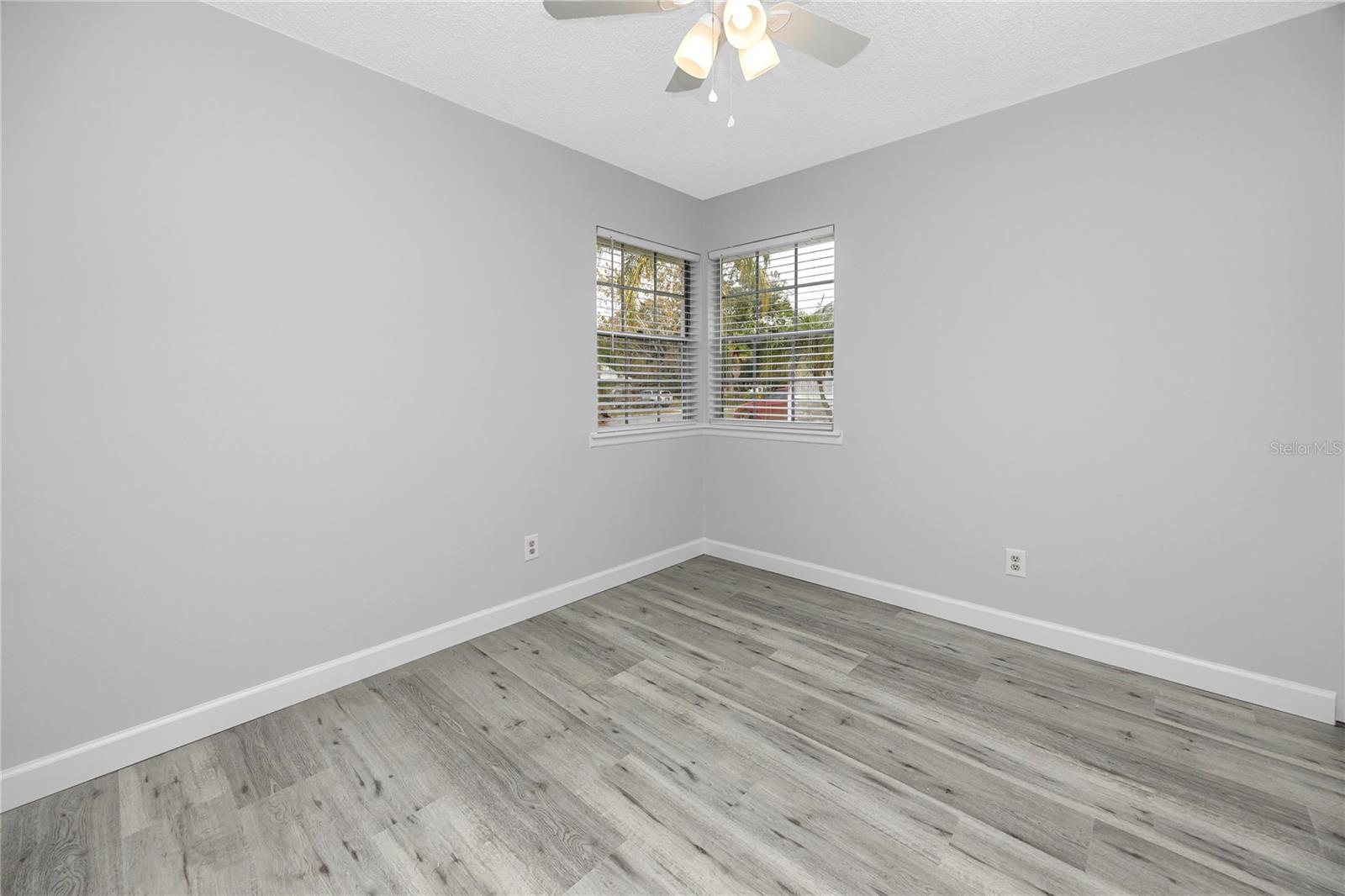 CLOVERPLACE CONDO - Residential