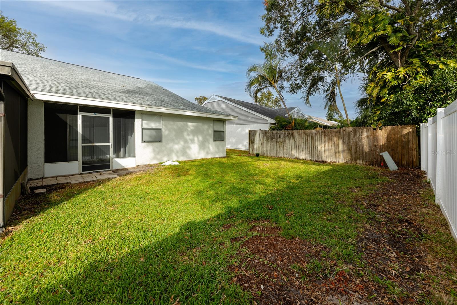 CLOVERPLACE CONDO - Residential