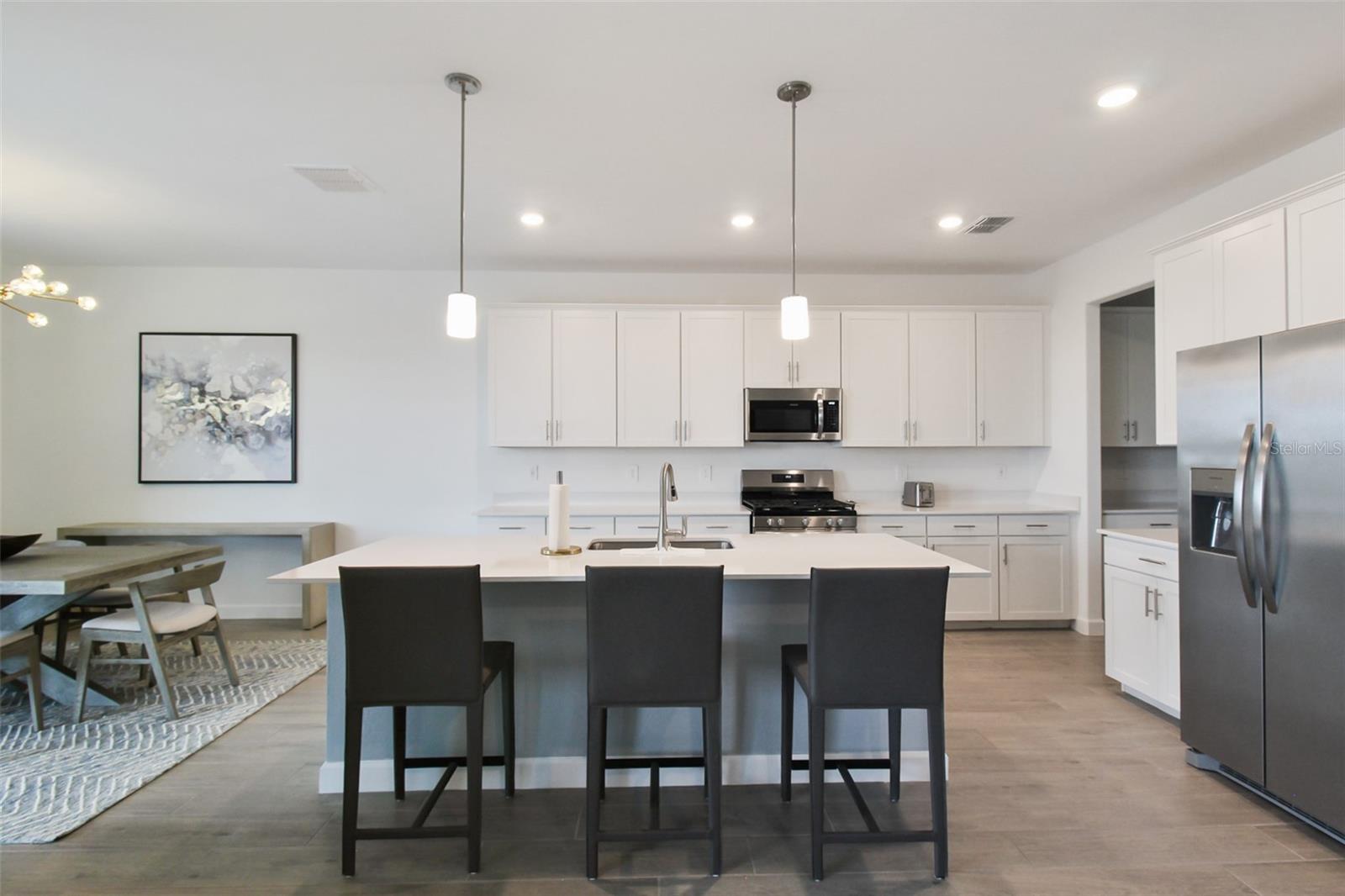 LORRAINE LAKES PH IIB-3 & IIC - Residential Lease